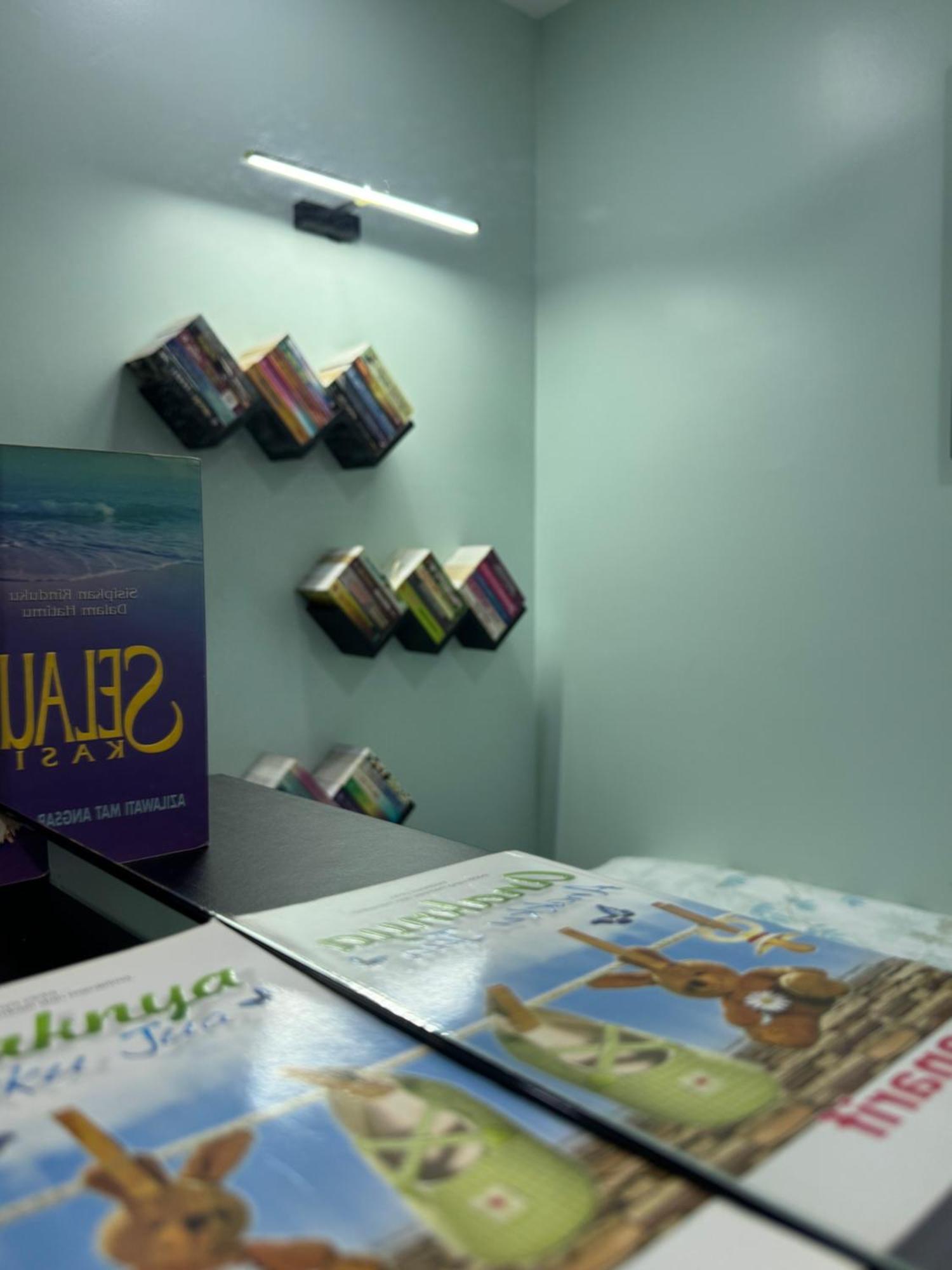 Ct View Homestay By Ifaizal, Presint 15 بوتراجايا المظهر الخارجي الصورة